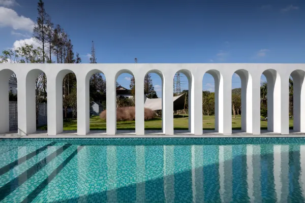 shanghai jinlin manor swimming pool